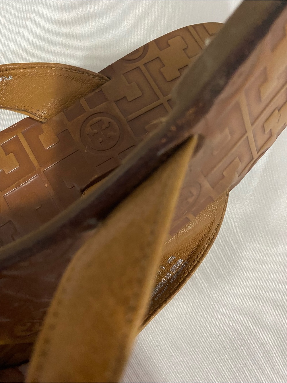 Tory Burch Brown Flip Flops Sandals Size 7 Used - Picture 3 of 4